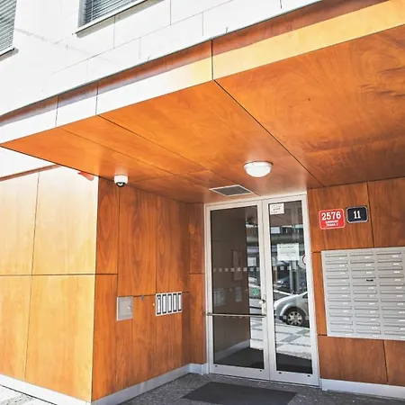 Parking Free Onsite, Air Conditioning, Wenceslas Square Apartment *