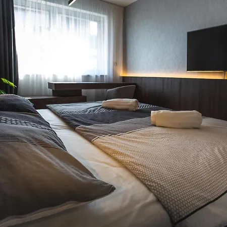 Parking Free Onsite, Air Conditioning, Wenceslas Square Prag